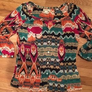 3/4 sleeve lightweight button blouse